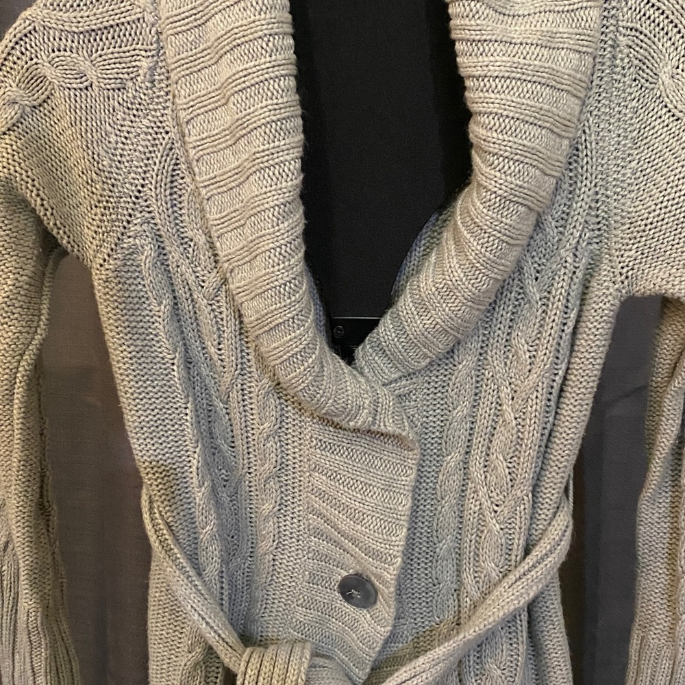 Cable knit sweater